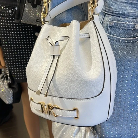 MICHAEL KORS
Reed Medium Pebbled Leather Bucket Bag Satchel Crossbody Handbag - Picture 11 of 16